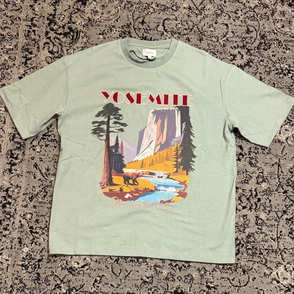 Yosemite Print Graphic T-Shirt